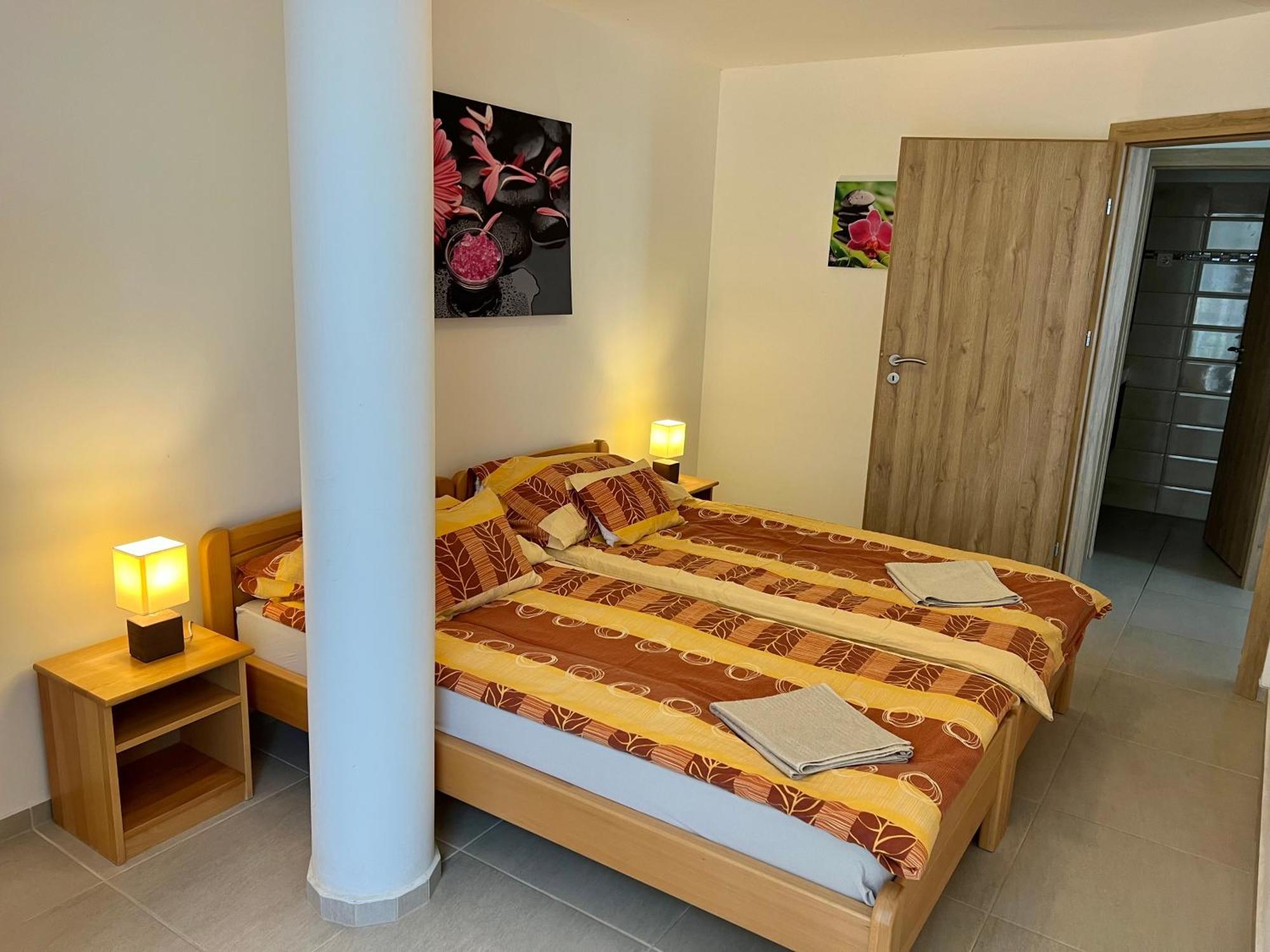 Waterfront Apartmanok Zamárdi Eksteriør billede
