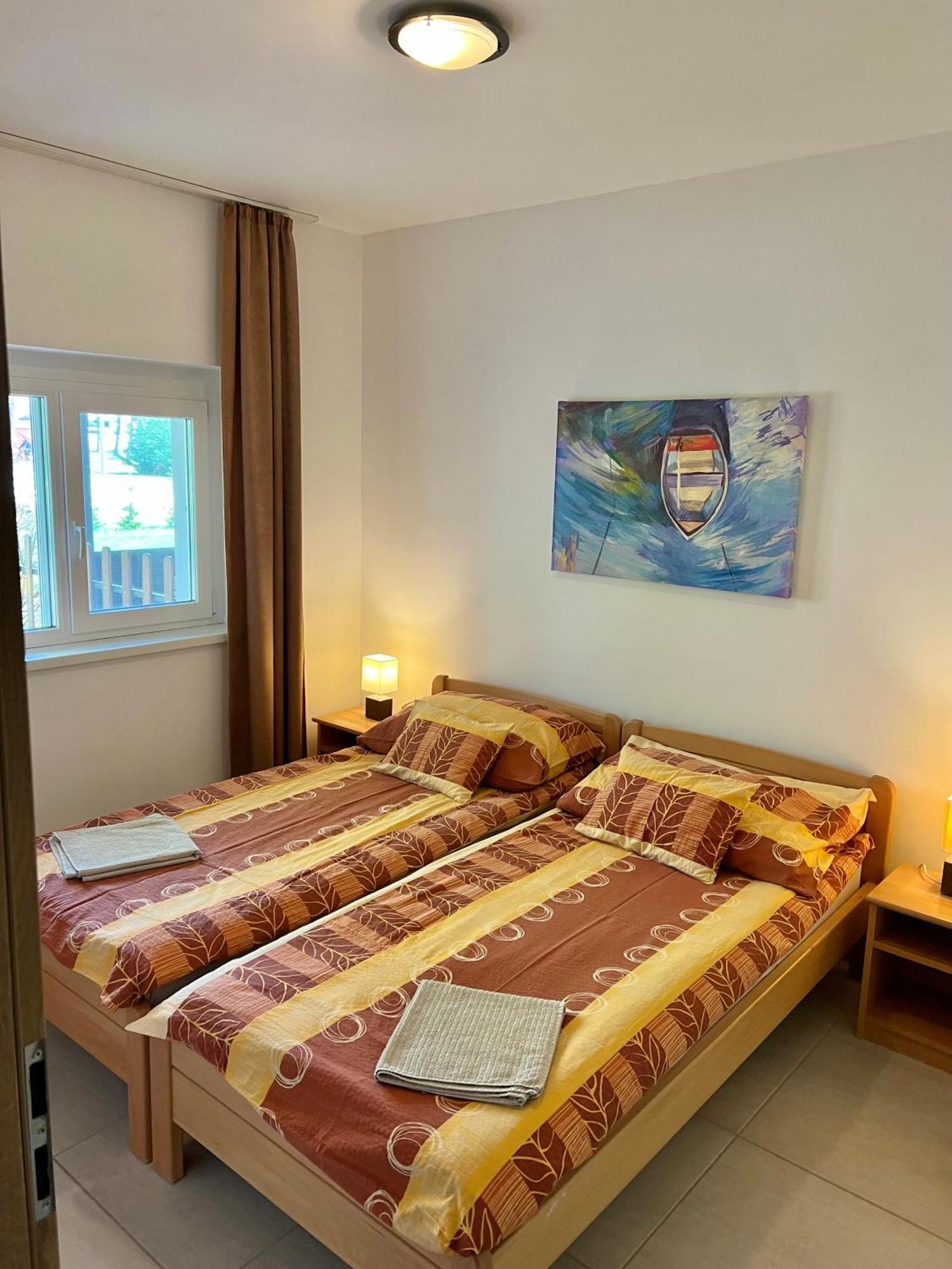 Waterfront Apartmanok Zamárdi Eksteriør billede