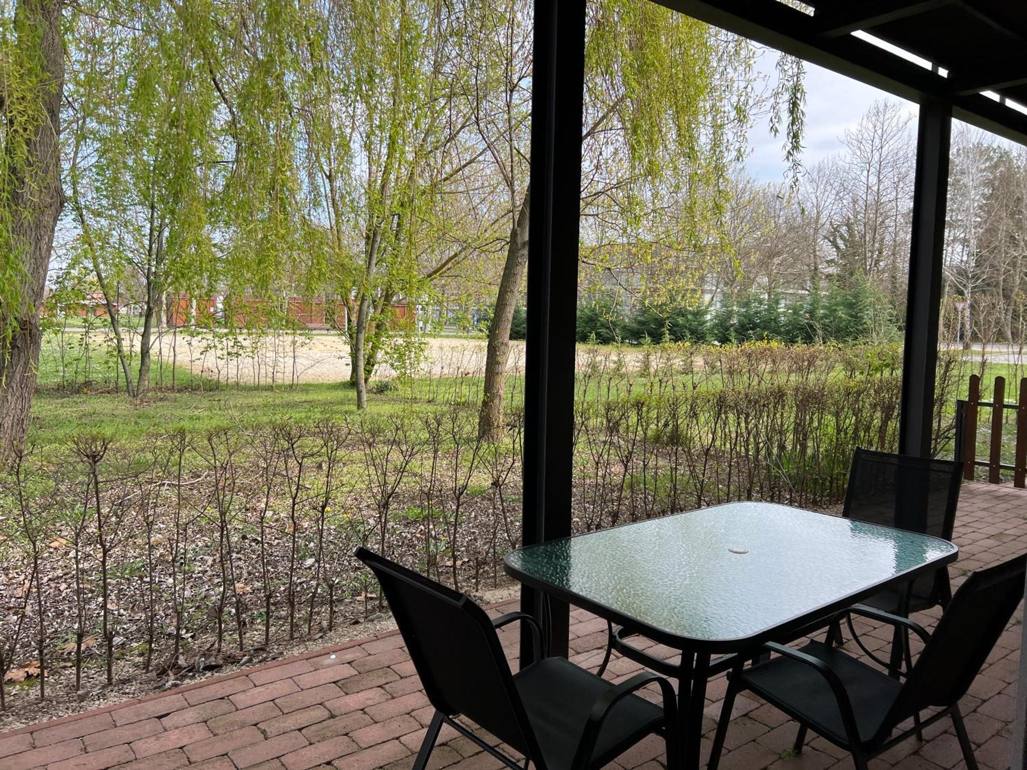 Waterfront Apartmanok Zamárdi Eksteriør billede