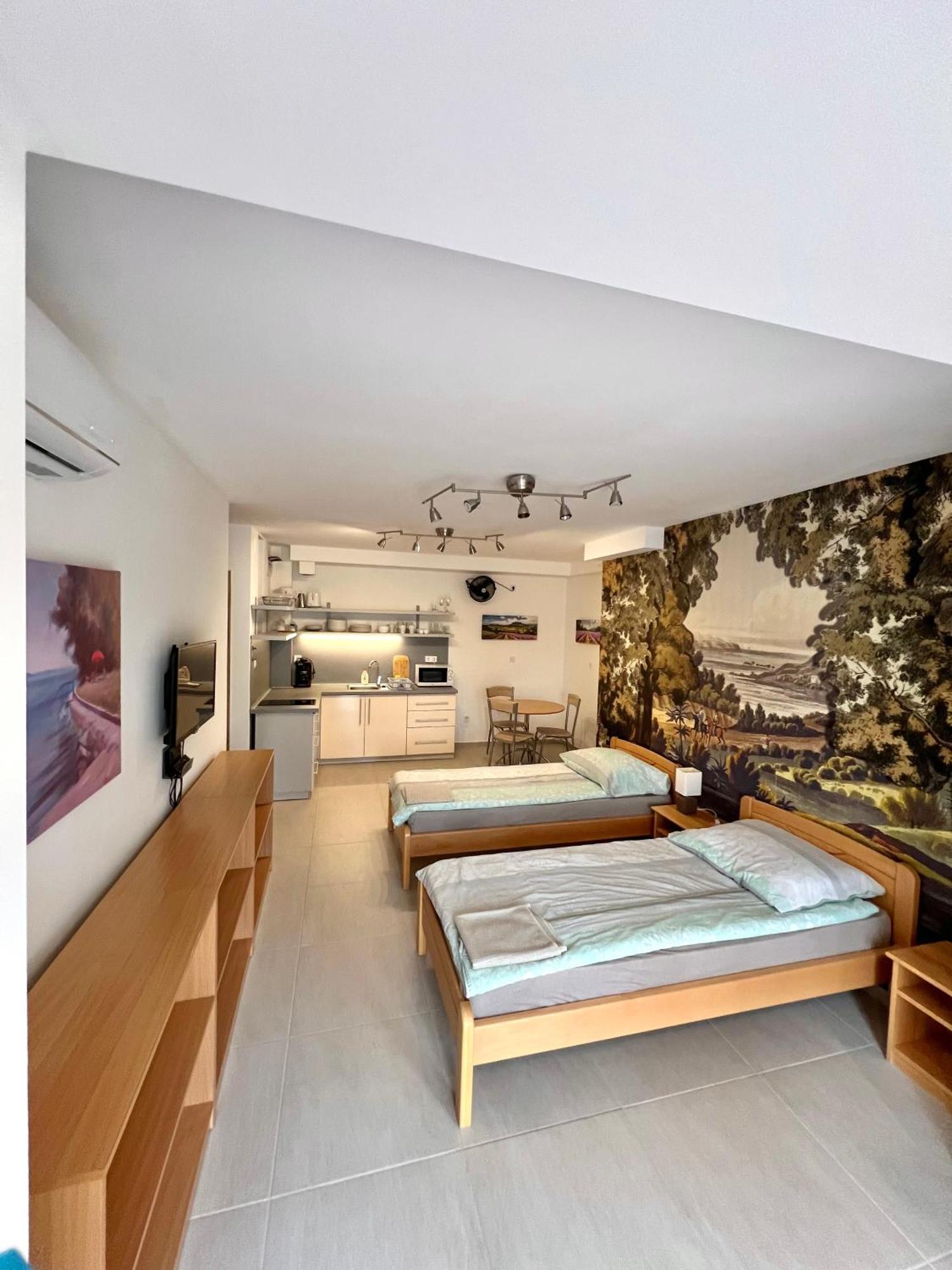 Waterfront Apartmanok Zamárdi Eksteriør billede